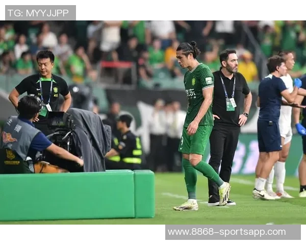 国安新援阿不都海米提因头顶张玉宁遭红牌禁赛三场引发热议